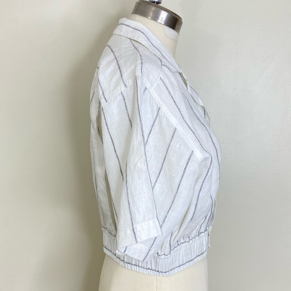 VINTAGE DAVID MICHAELS 100%LINEN WHITE/ BLACK PINSTRIPE BUTTON DOWN CROP BLOUSE - Picture 8 of 13